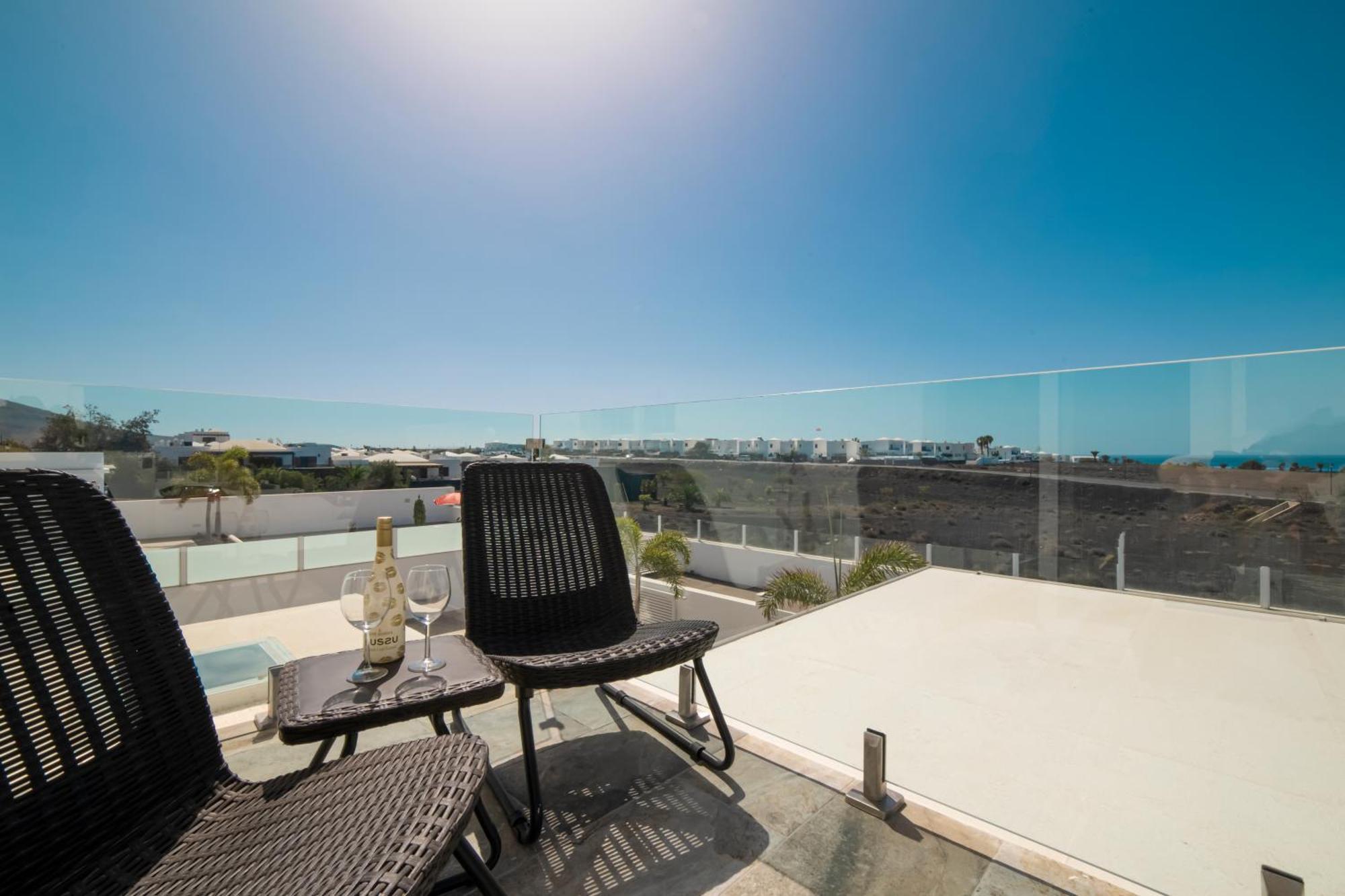 Villa Ocean Wave - Sea Views - Private Pool Playa Blanca  Exteriör bild